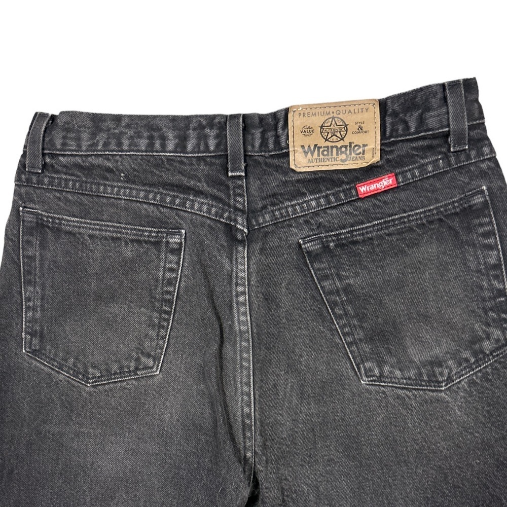 Women’s Wrangler Denim Jeans - Picture 6 of 9